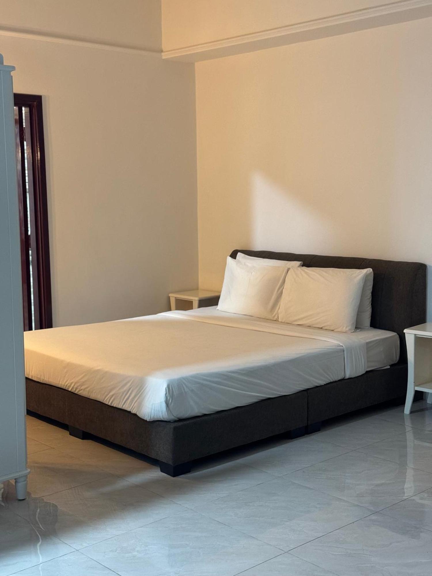 Robertson At Bukit Bintang Apartment